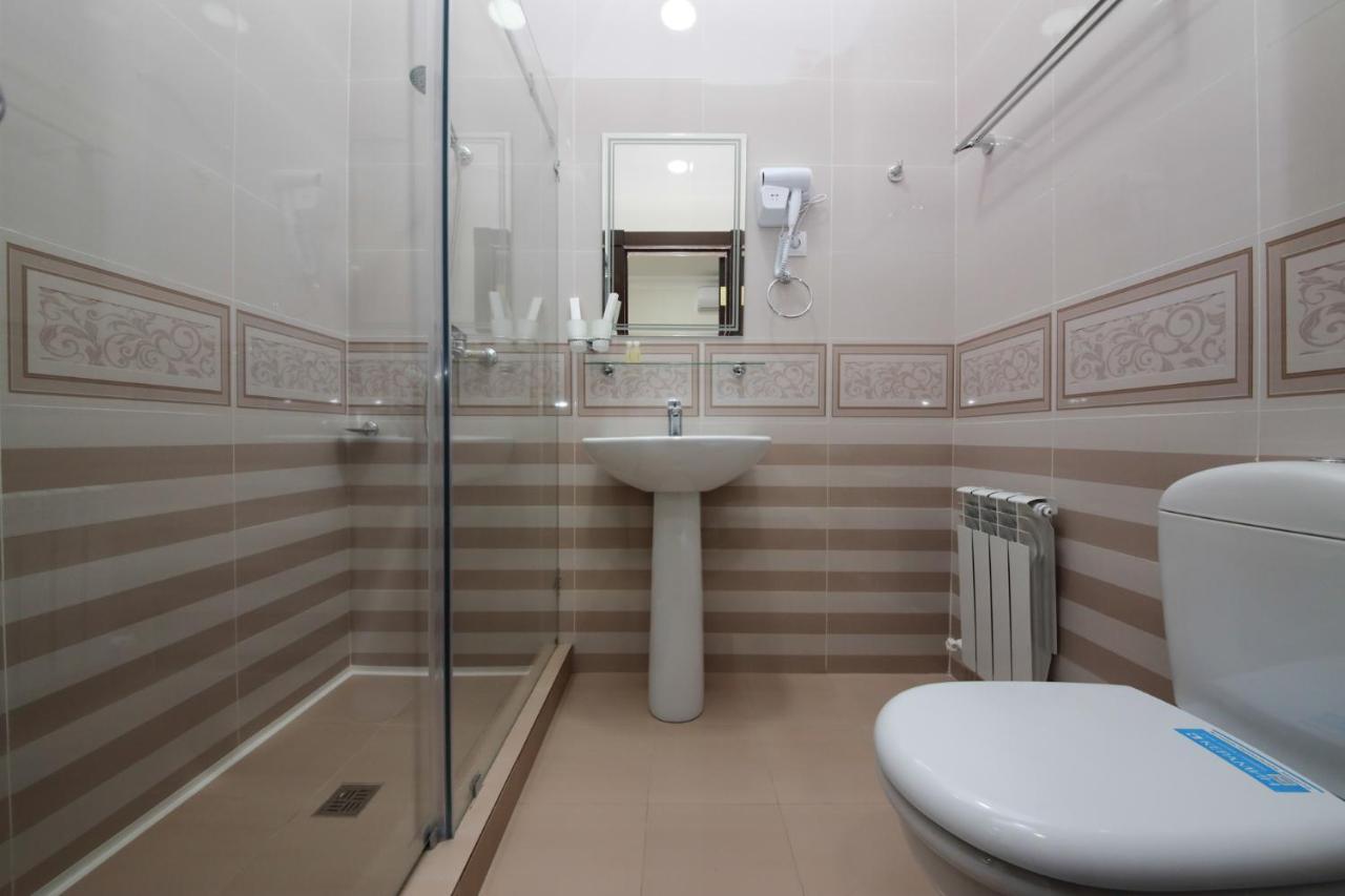 Globus Hotel - 塔什干全球商务宾馆 Teshabayguzar Екстер'єр фото