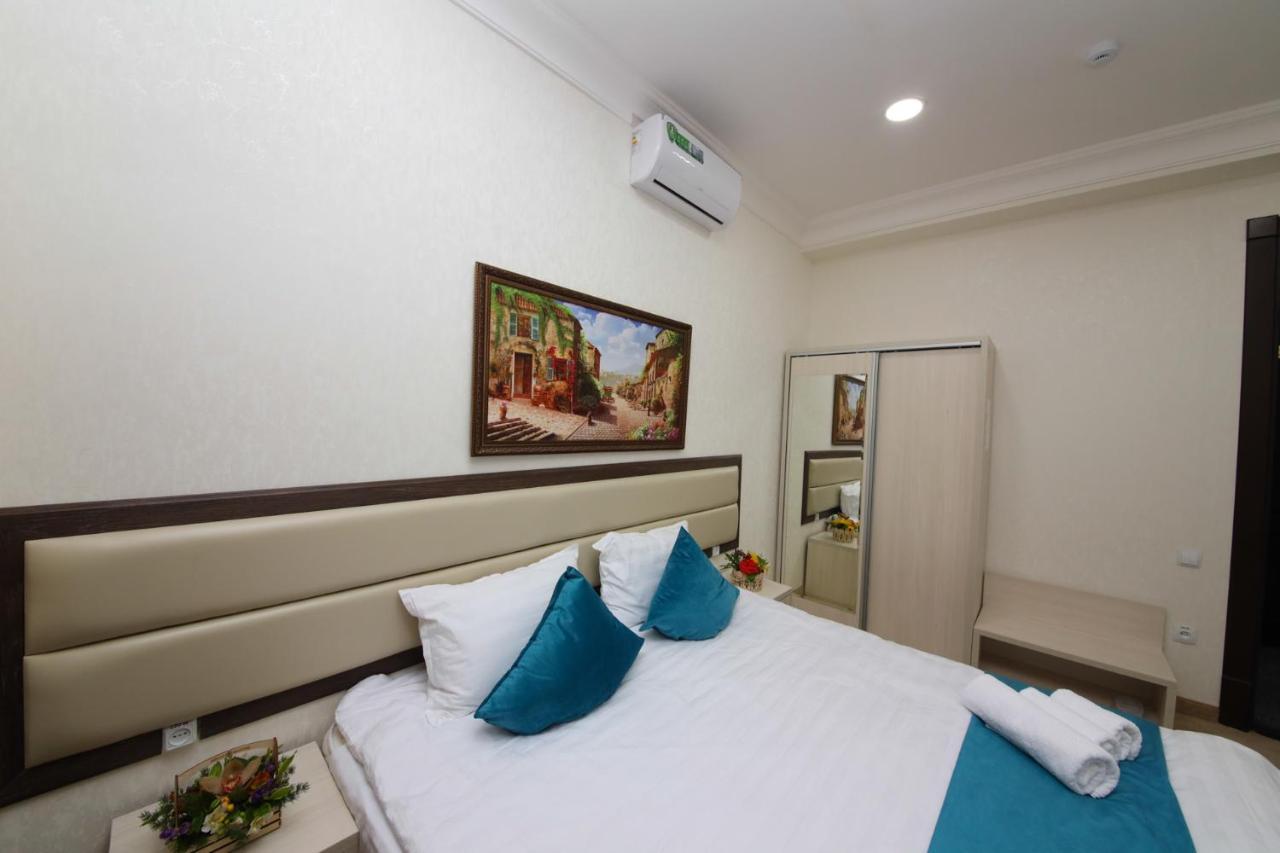 Globus Hotel - 塔什干全球商务宾馆 Teshabayguzar Екстер'єр фото