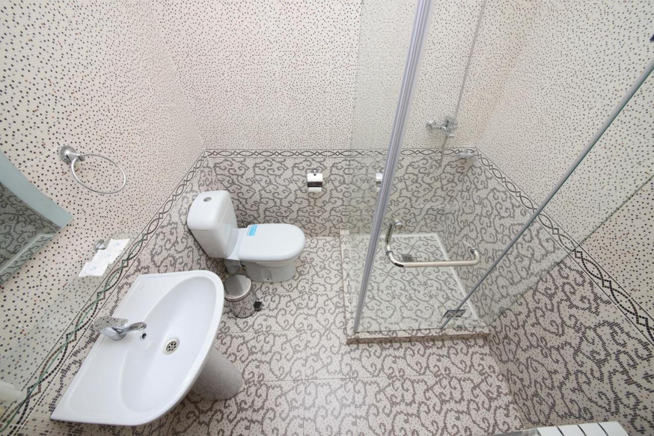 Globus Hotel - 塔什干全球商务宾馆 Teshabayguzar Екстер'єр фото